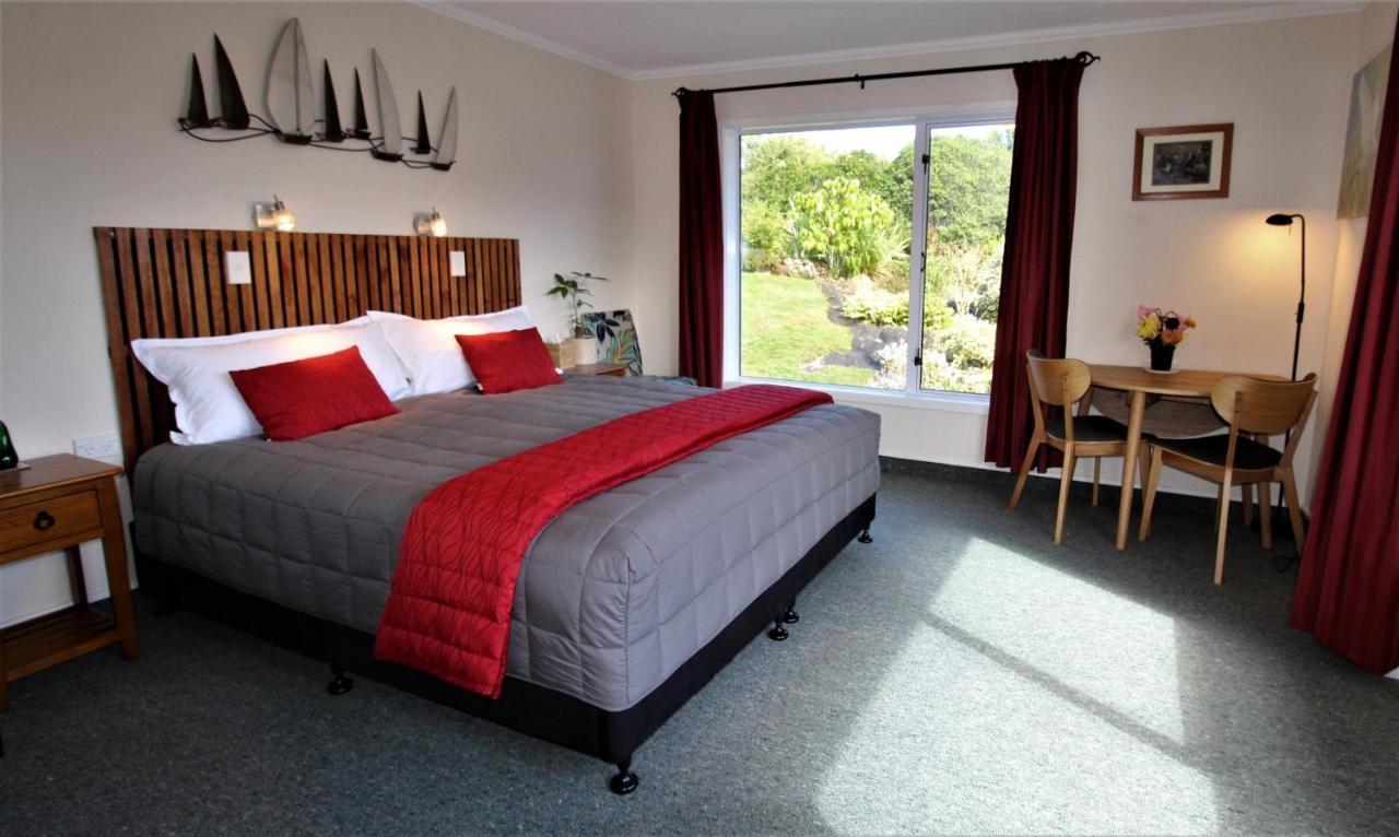 Labyrinth Gardens Guest House Takaka Exteriér fotografie