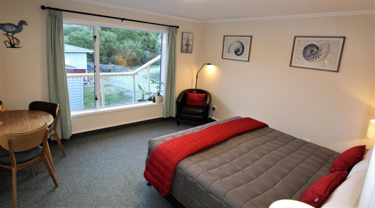 Labyrinth Gardens Guest House Takaka Exteriér fotografie